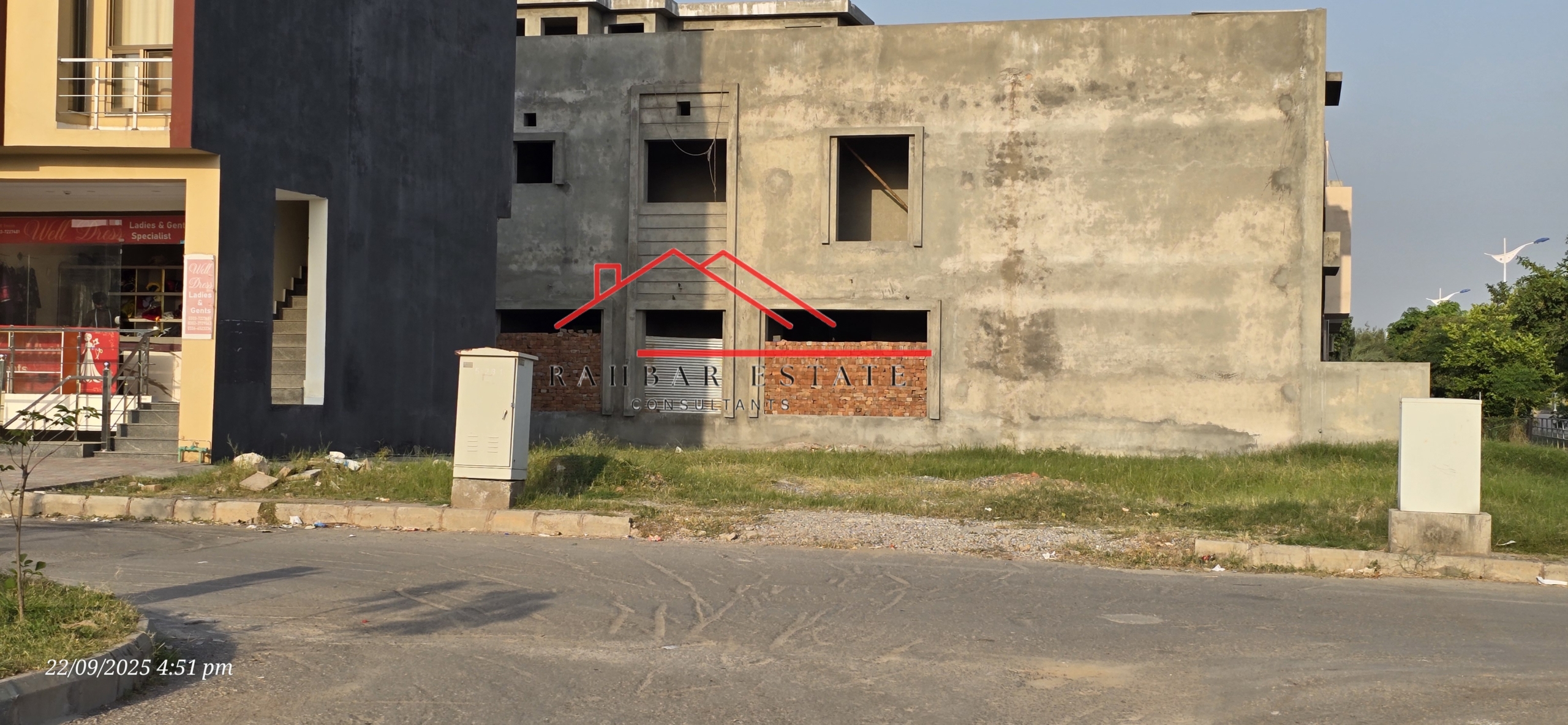 alt="Commercial Plot Bahria Town C Block 20x30"