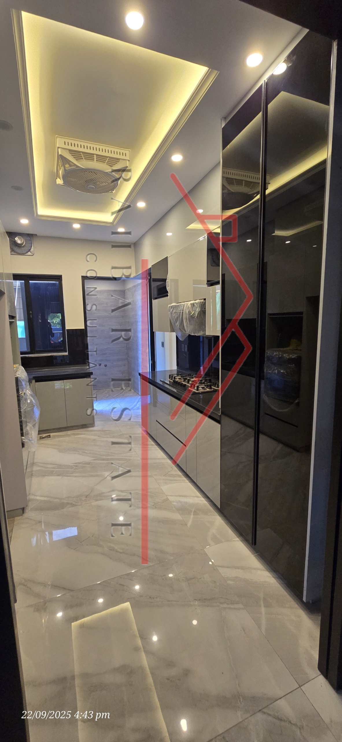 Modern Kitchen & Dirty Kitchen – Sector C Bahria House alt="Drawing room and TV lounge in 10 Marla House Bahria"