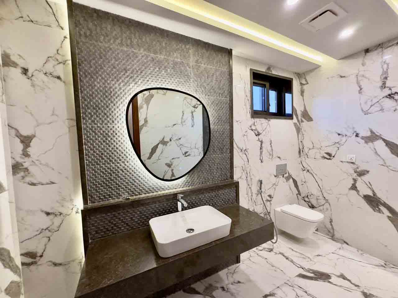 1 Kanal Designer House DHA Phase 2 Block B