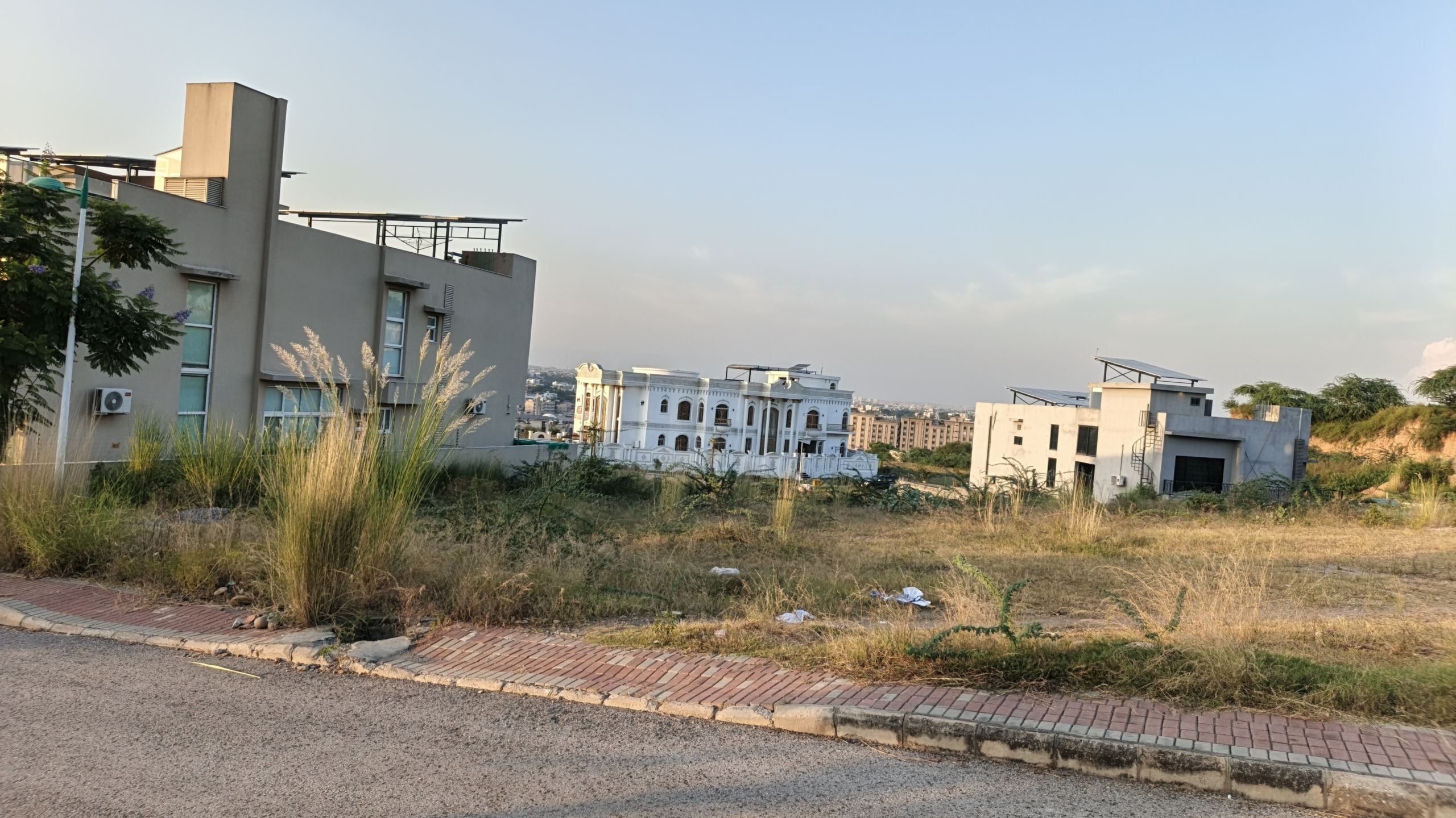 1 Kanal Pair Plot Bahria Hills front elevation