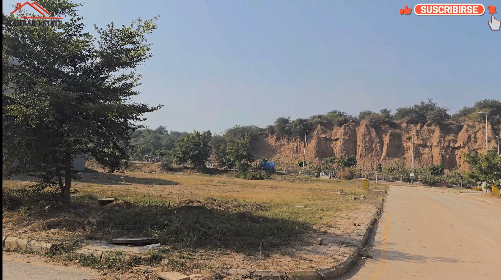 Alt Text: Peaceful residential neighbourhood in DHA Phase 3