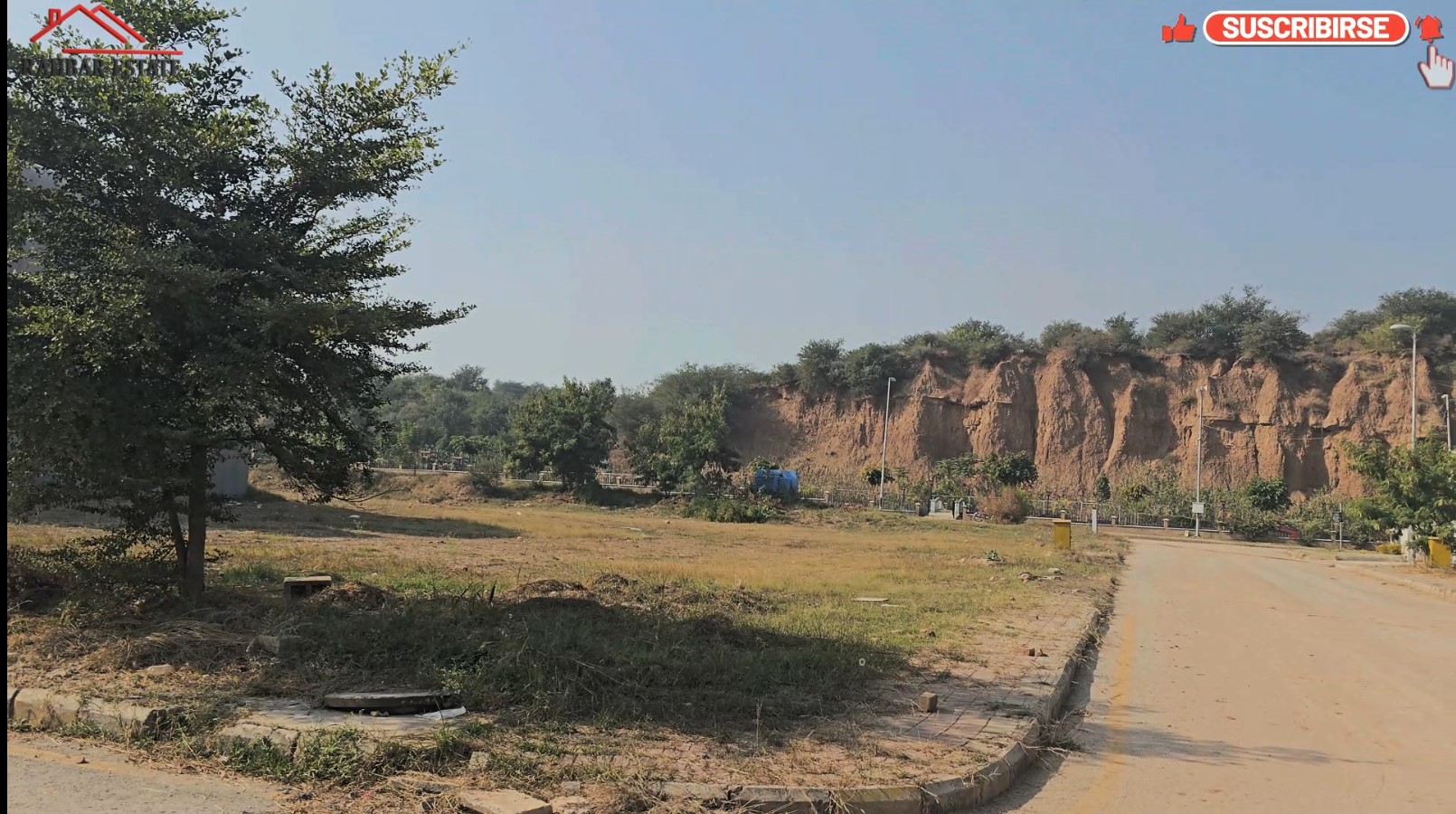 Alt Text: Peaceful residential neighbourhood in DHA Phase 3 Alt Text: Peaceful residential neighbourhood in DHA Phase 3