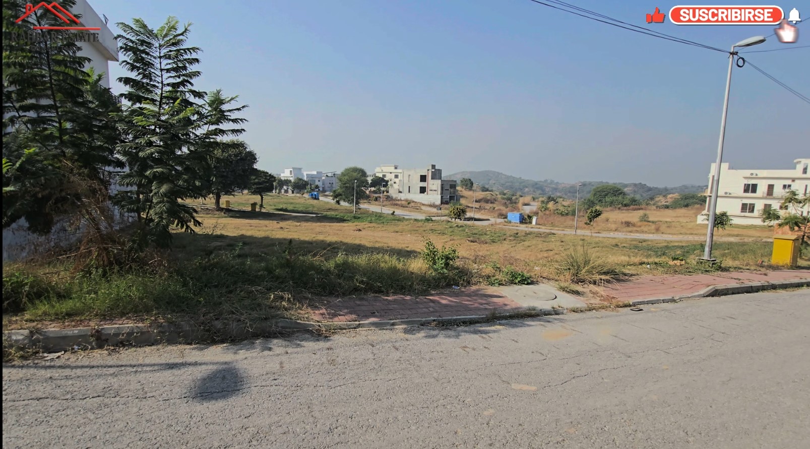 Alt Text: Peaceful residential neighbourhood in DHA Phase 3 Alt Text: Peaceful residential neighbourhood in DHA Phase 3